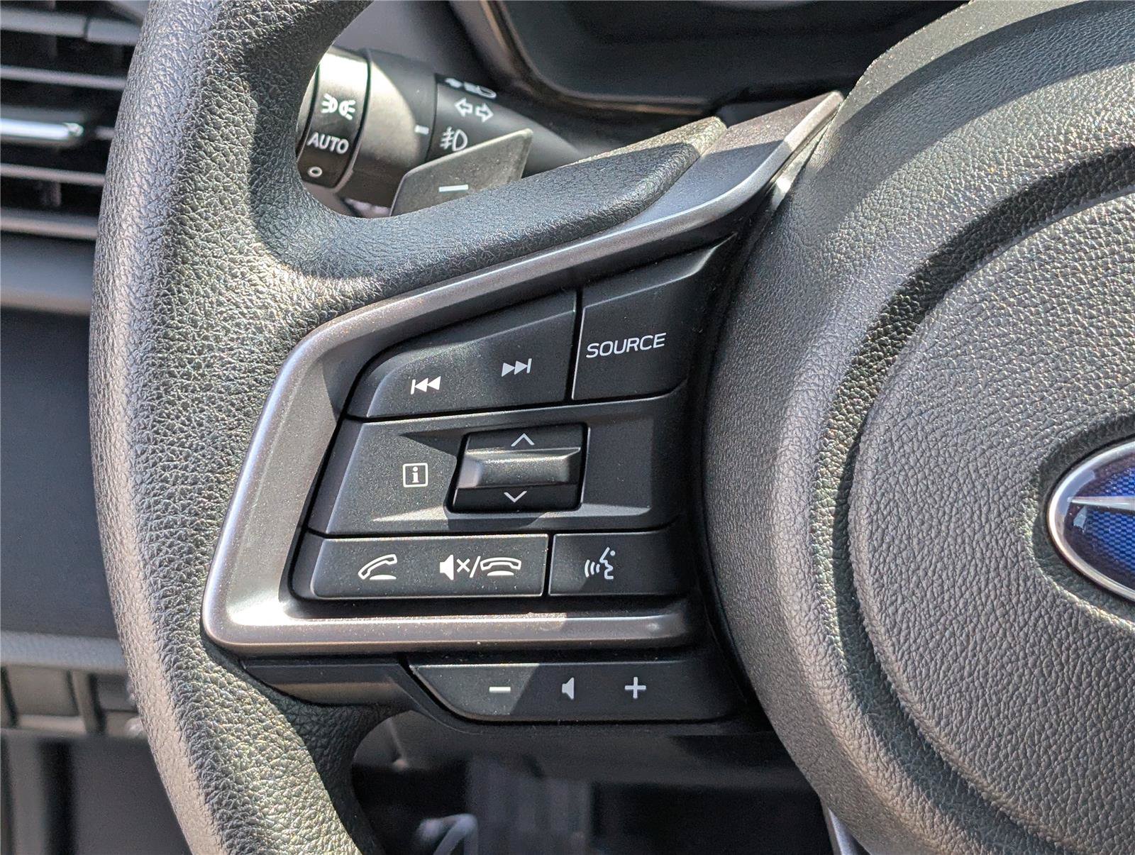 Used 2025 Subaru Outback AWD/4WD image 20