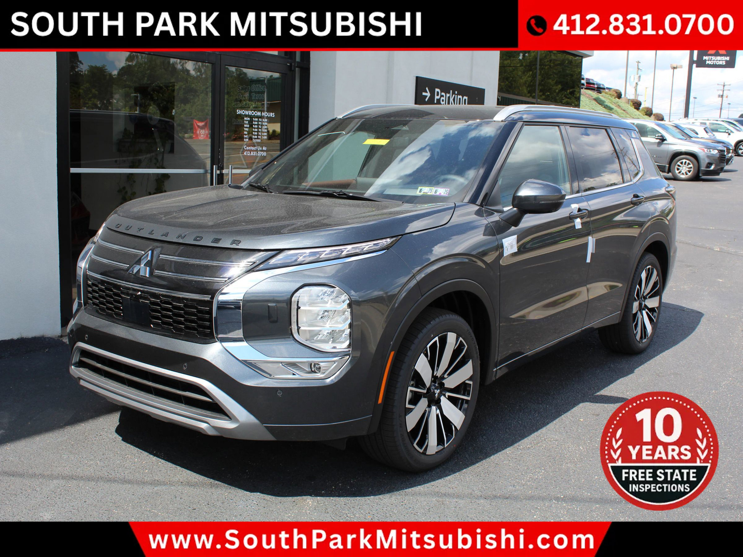 New 2025 Mitsubishi Outlander SEL image 3