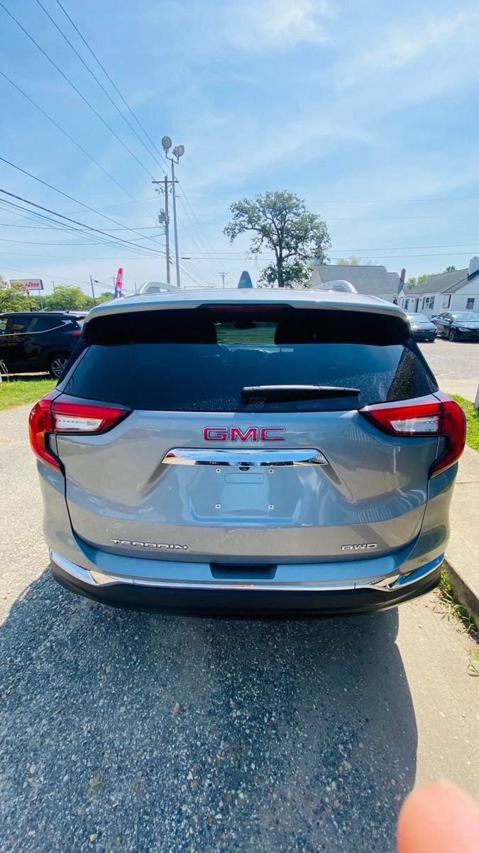 Used 2023 GMC Terrain SLT AWD/4WD image 20