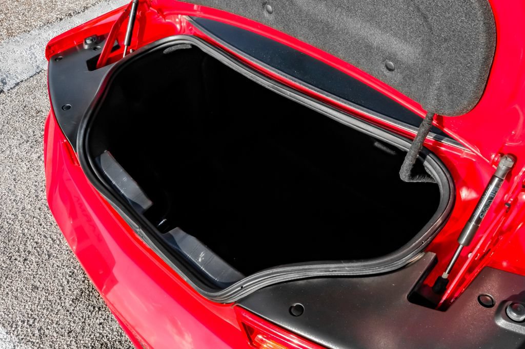 Used 2018 Chevrolet Camaro LT RWD image 41