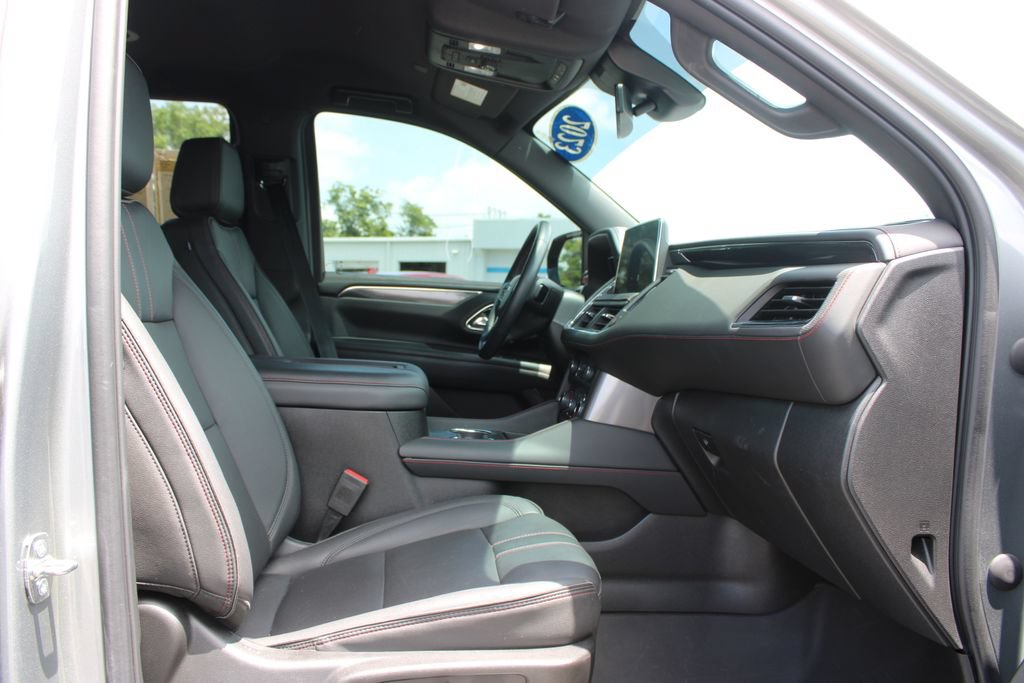Used 2023 Chevrolet Tahoe RST w/ Luxury Package RWD image 34