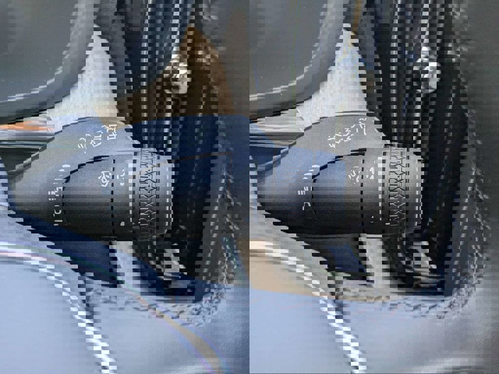 New 2026 Volvo XC60 T8 Core w/ Protection Package Premier image 38