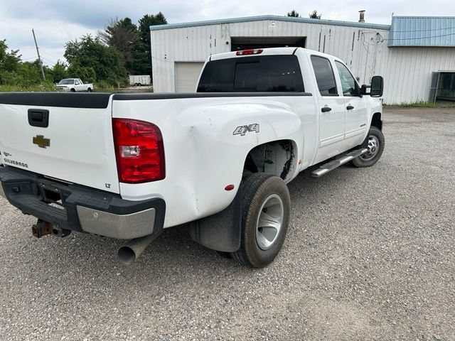 Used 2011 Chevrolet Silverado 3500 LT w/ Interior Plus Package AWD/4WD image 3