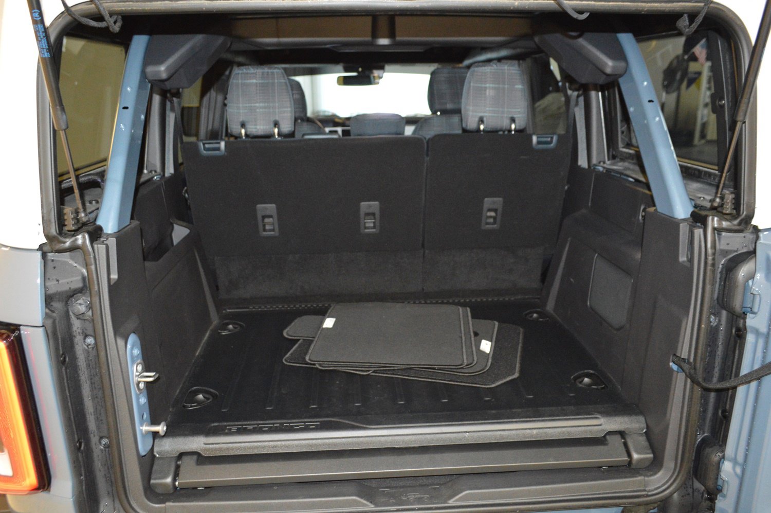 Used 2024 Ford Bronco Heritage Edition image 13