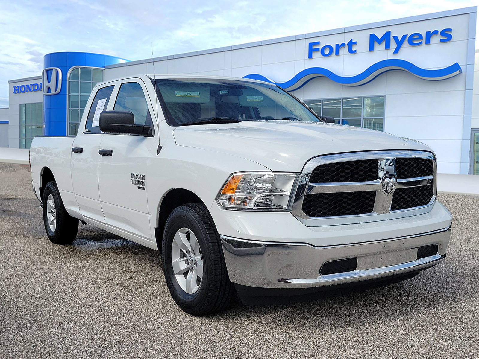 Used 2024 RAM 1500 Classic SLT RWD video 1