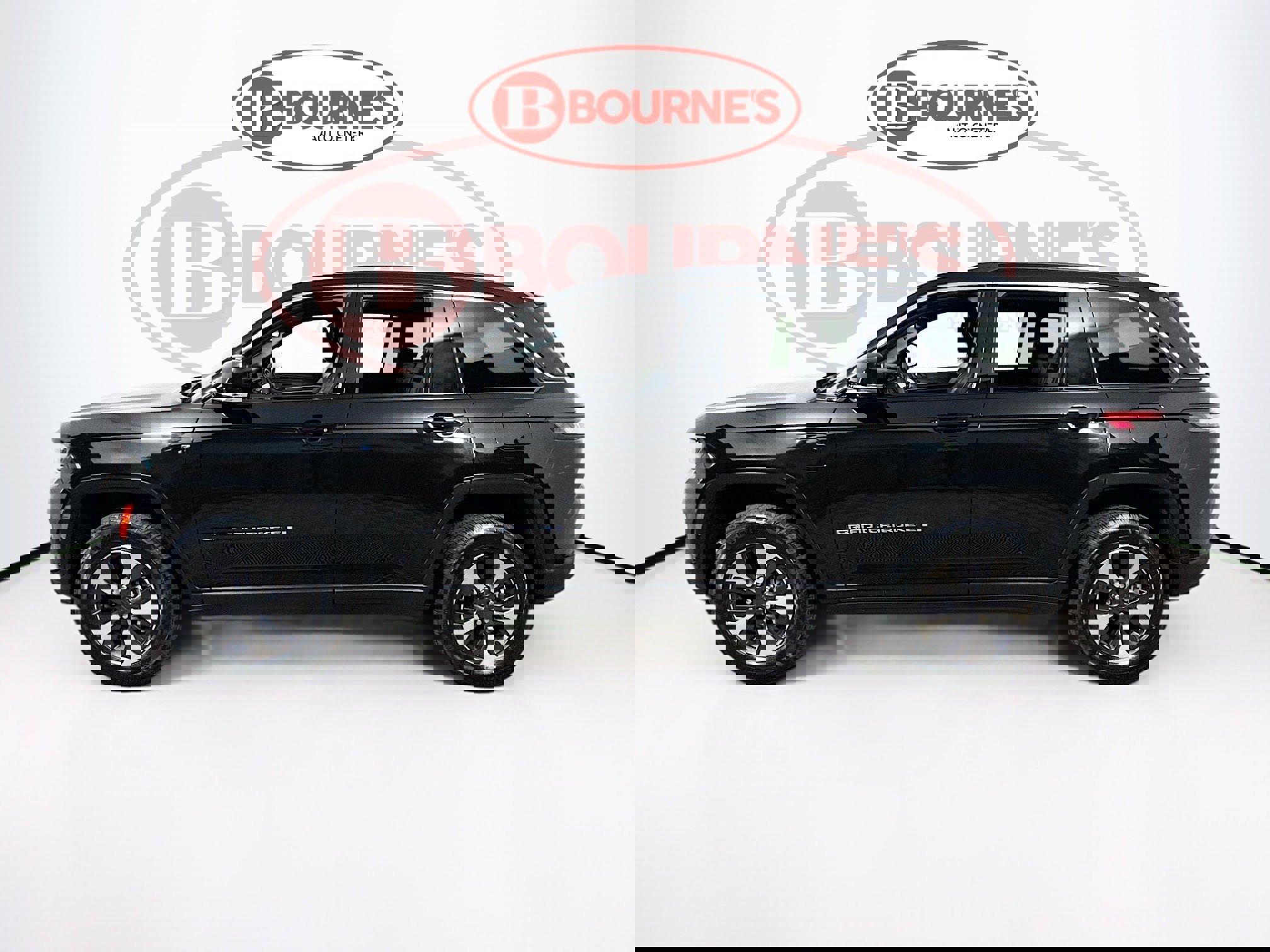 Used 2024 Jeep Grand Cherokee Limited 4xe image 9