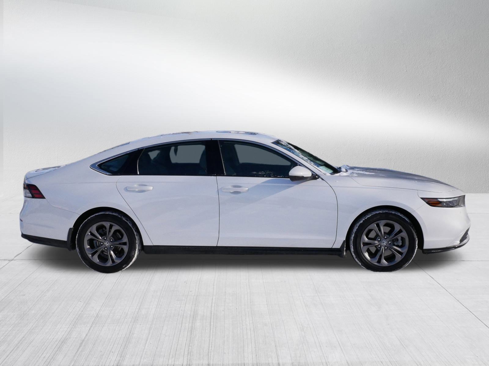 Certified 2023 Honda Accord EX-L image 8