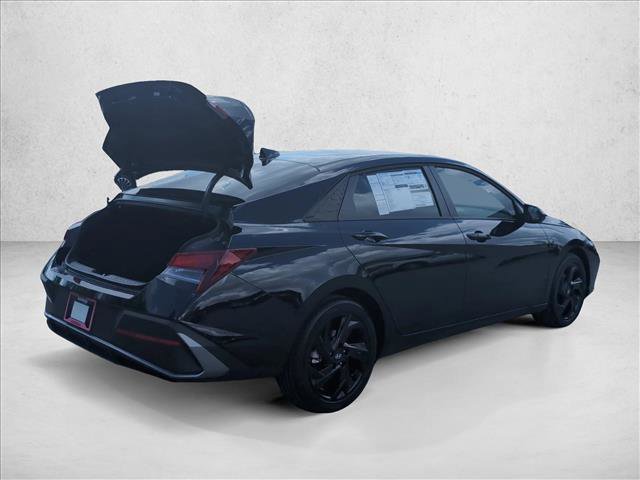 New 2026 Hyundai Elantra Sport image 2