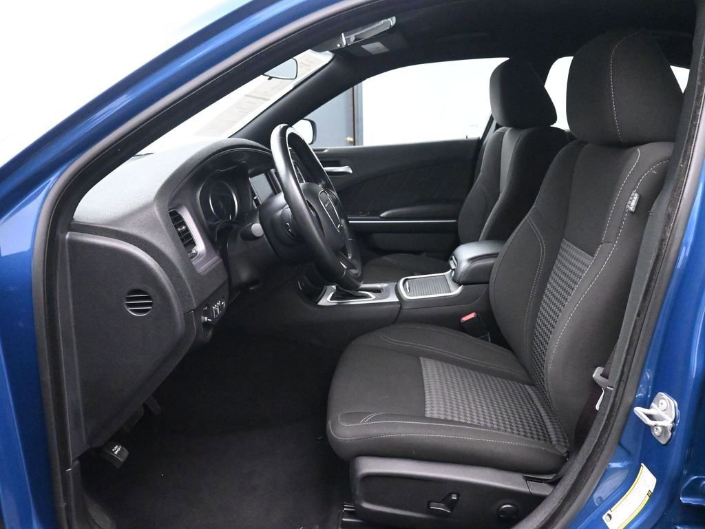 Used 2023 Dodge Charger SXT image 15