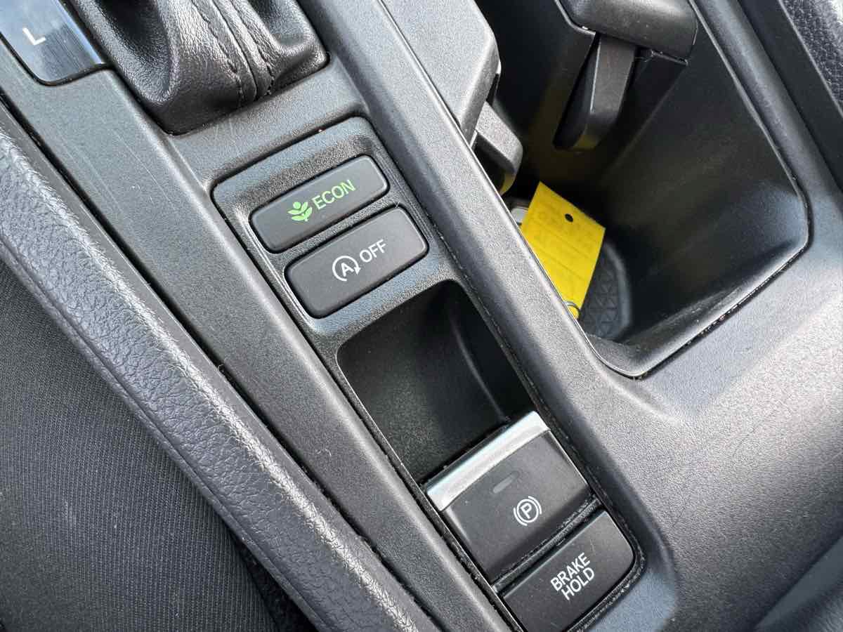 Used 2023 Honda Accord LX image 31