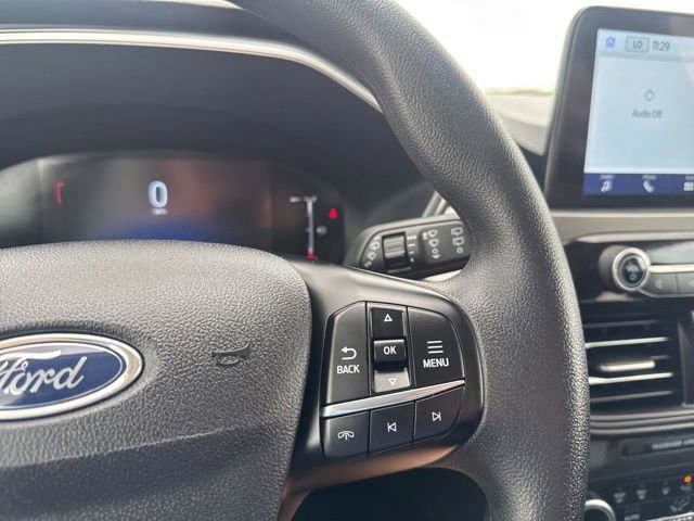 Used 2025 Ford Escape Active AWD/4WD image 12