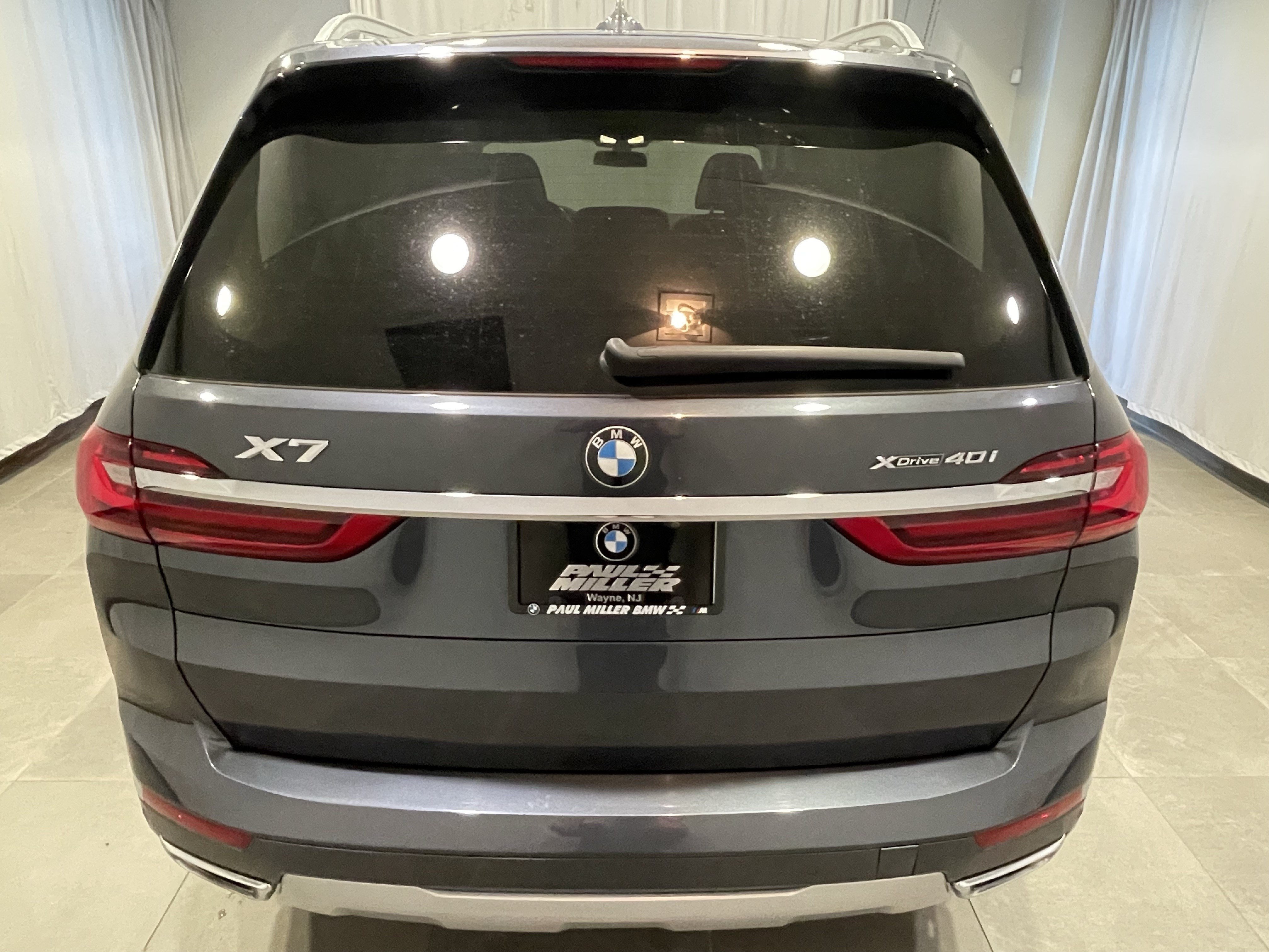 Used 2021 BMW X7 xDrive40i w/ Premium Package AWD/4WD image 5