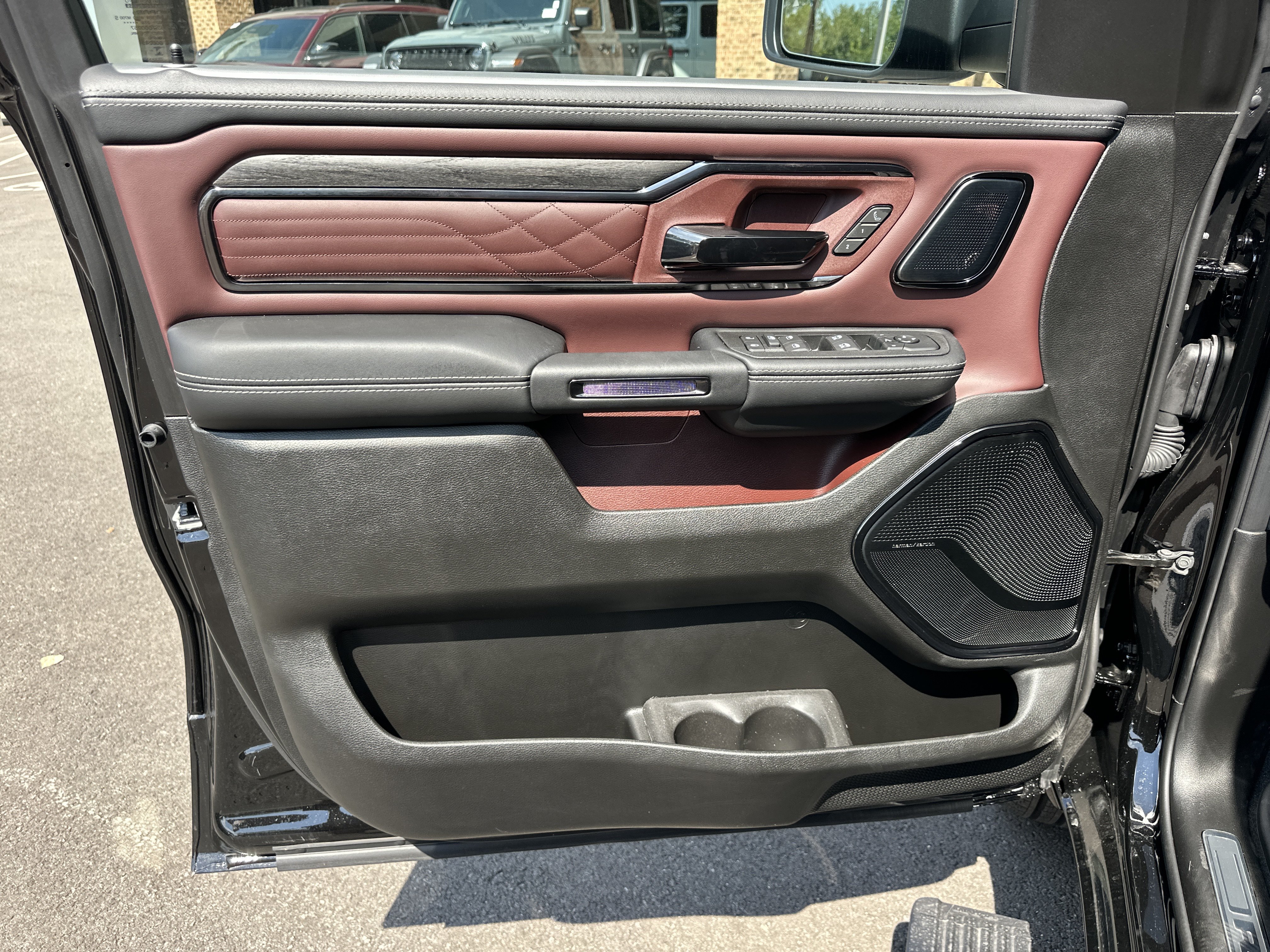 New 2027 RAM 1500 Limited AWD/4WD image 33