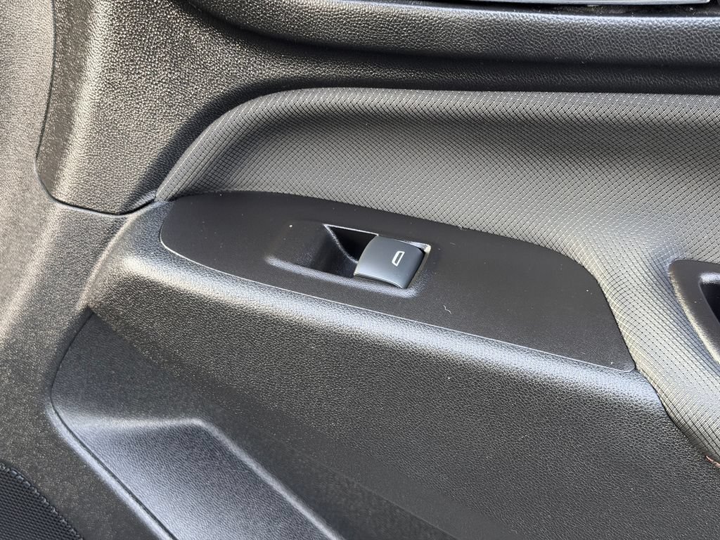 Used 2022 Chevrolet Equinox RS w/ RS Leather Package FWD image 27