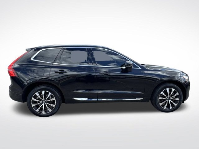 Used 2023 Volvo XC60 B5 Plus FWD image 10