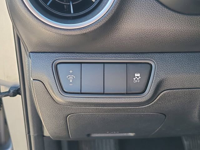 Used 2024 Kia Forte LXS FWD image 21