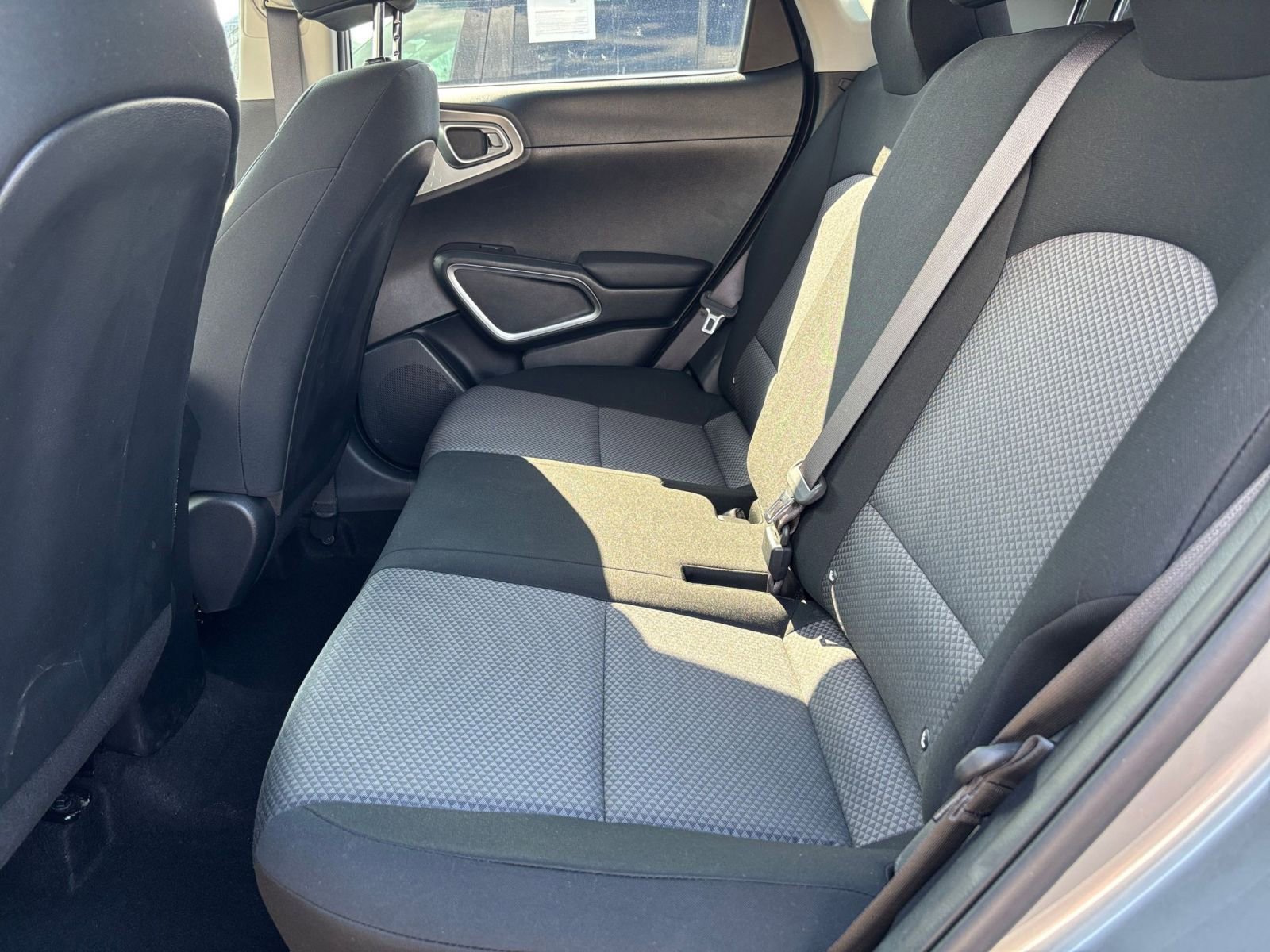 Used 2025 Kia Soul LX w/ LX Technology Package image 23