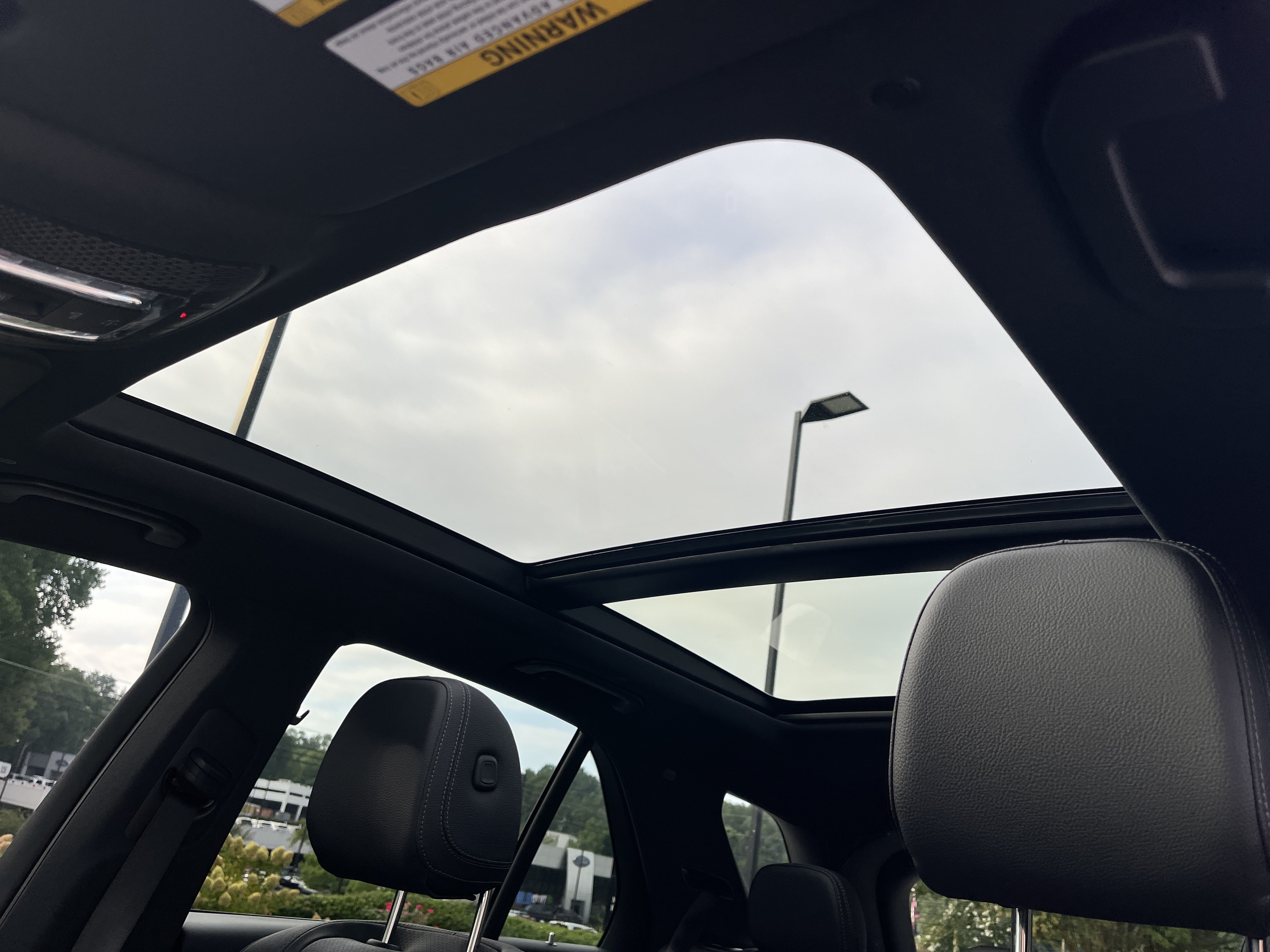 Certified 2025 Mercedes-Benz GLE 450e 4MATIC image 36