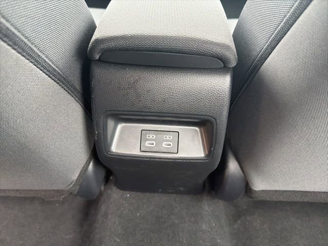 Used 2024 Toyota Corolla LE image 13