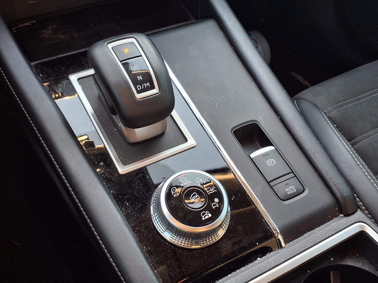 Used 2022 Mitsubishi Outlander SE image 9