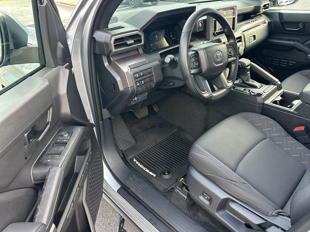 Used 2025 Toyota Tacoma SR5 image 10