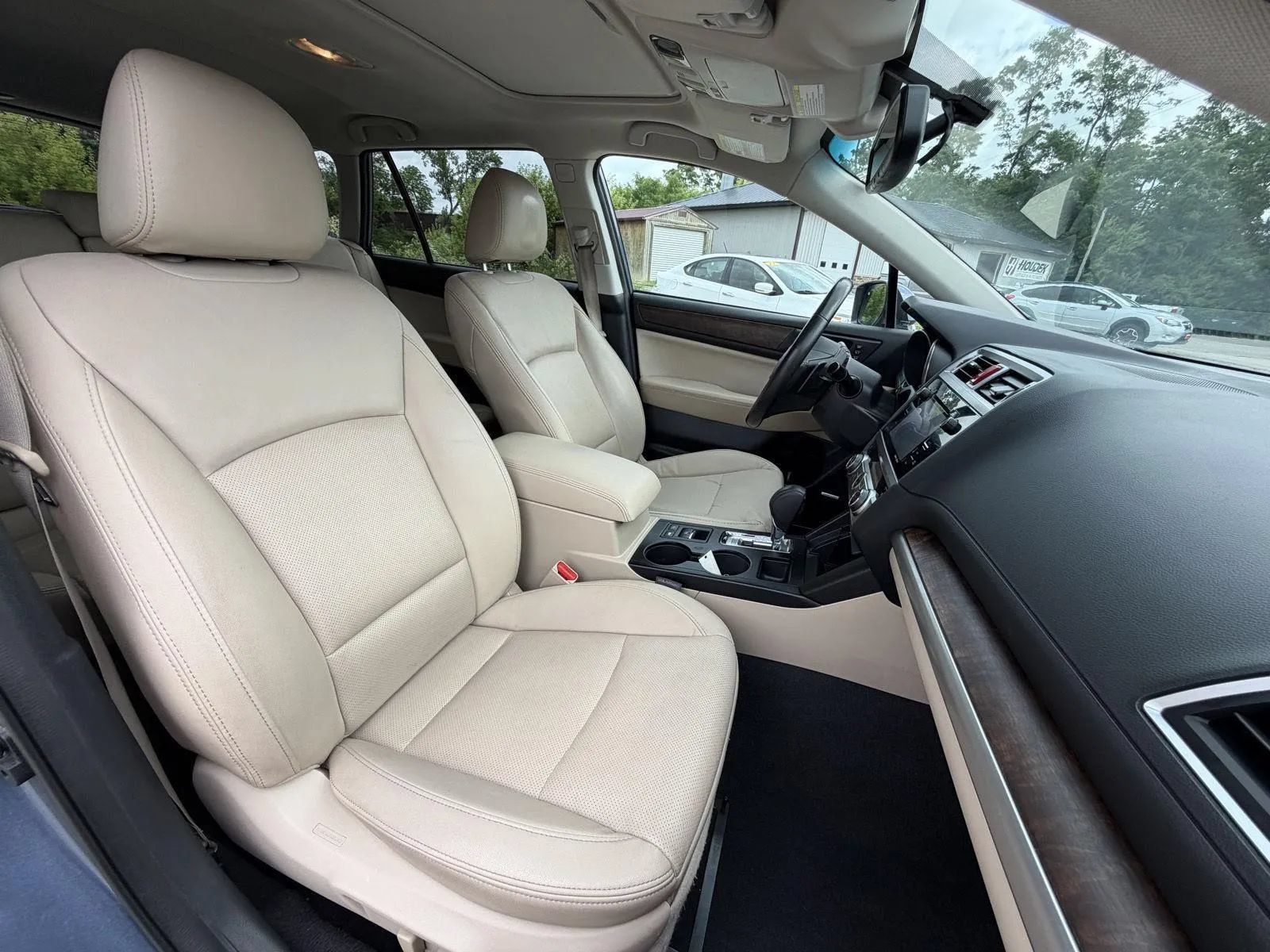 Used 2015 Subaru Outback 2.5i Limited AWD/4WD image 15