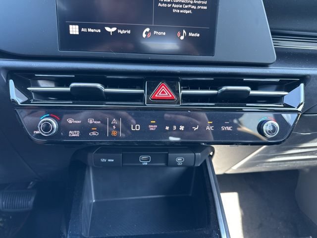 New 2026 Kia Niro LX FWD image 11