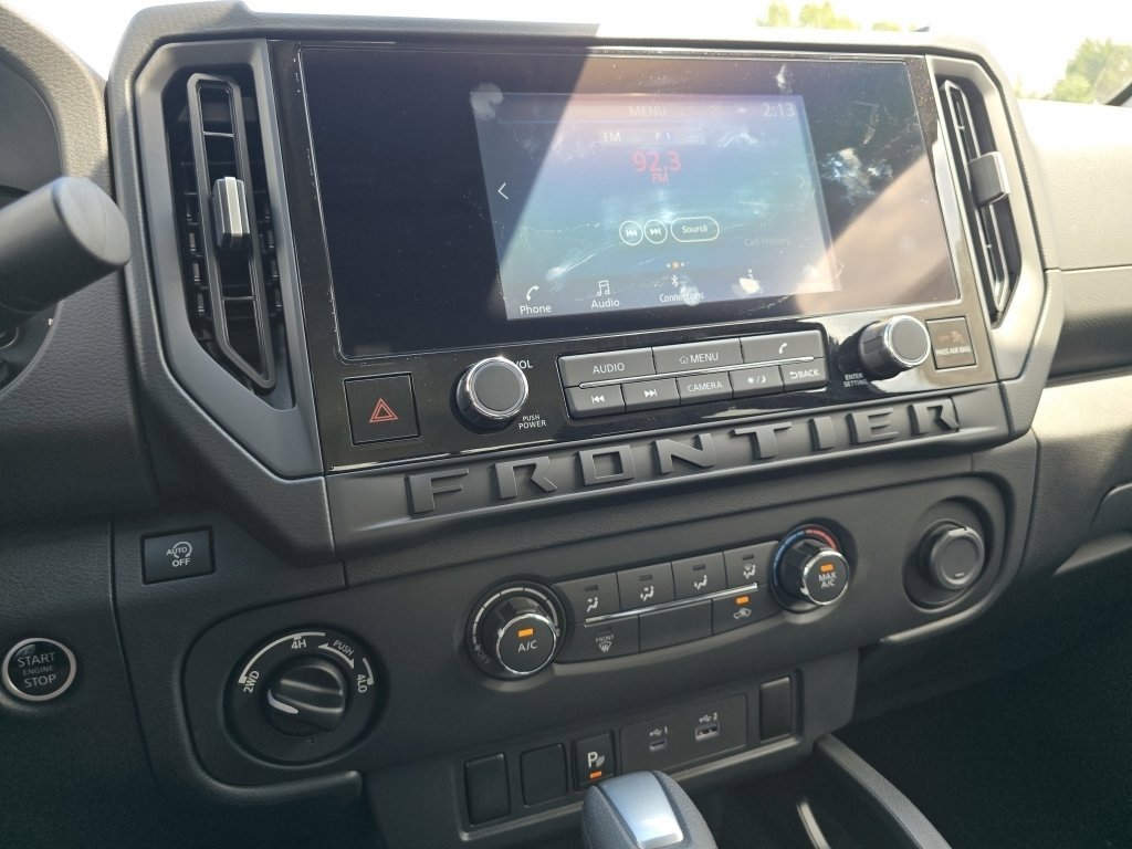 New 2025 Nissan Frontier S image 17