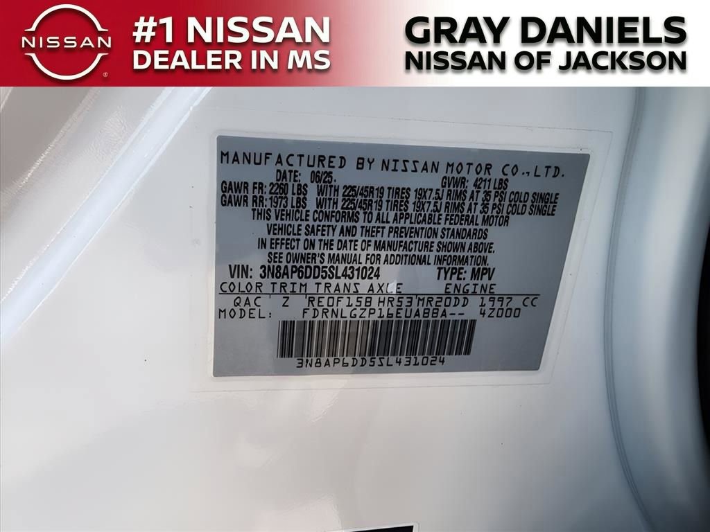 New 2025 Nissan Kicks SR w/ SR Premium Package AWD/4WD image 21
