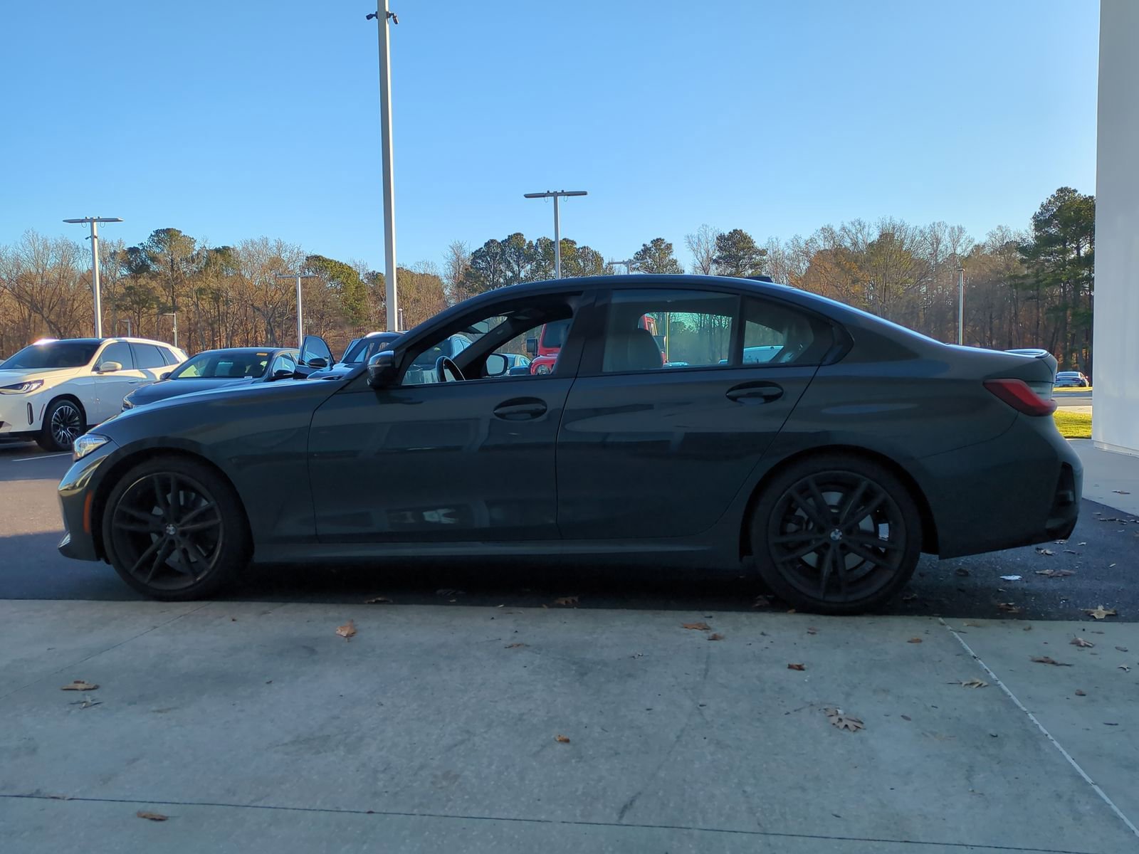 Certified 2023 BMW 330i xDrive Sedan w/ M Sport Package image 6