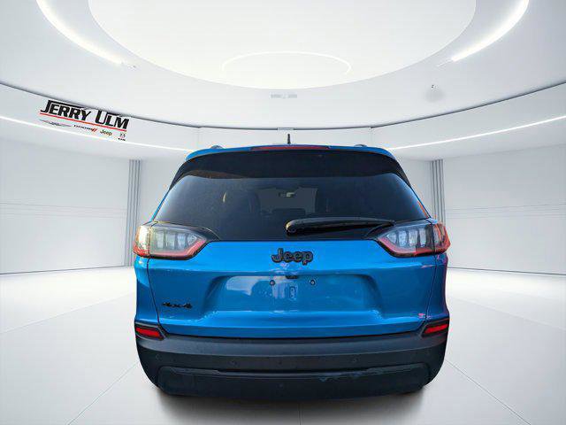 Certified 2023 Jeep Cherokee Altitude Lux image 3