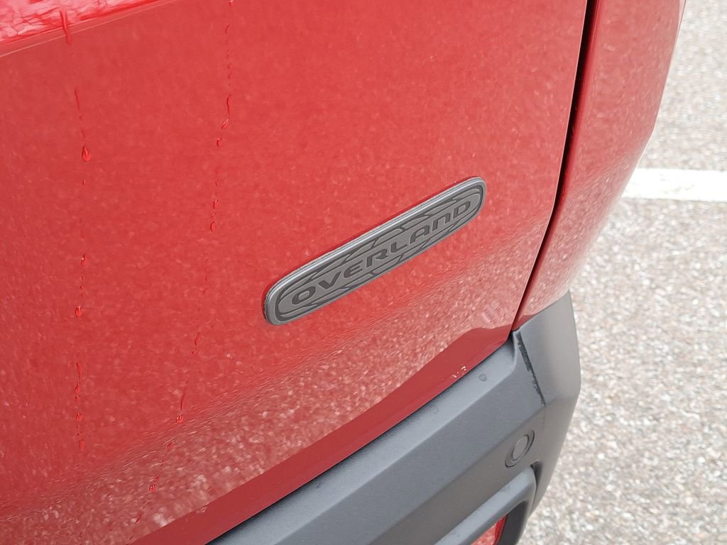 New 2026 Jeep Cherokee Overland w/ Trailer Tow Group image 8