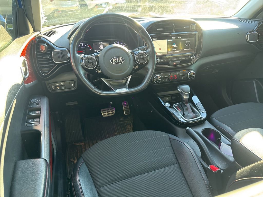 Used 2021 Kia Soul Turbo image 2