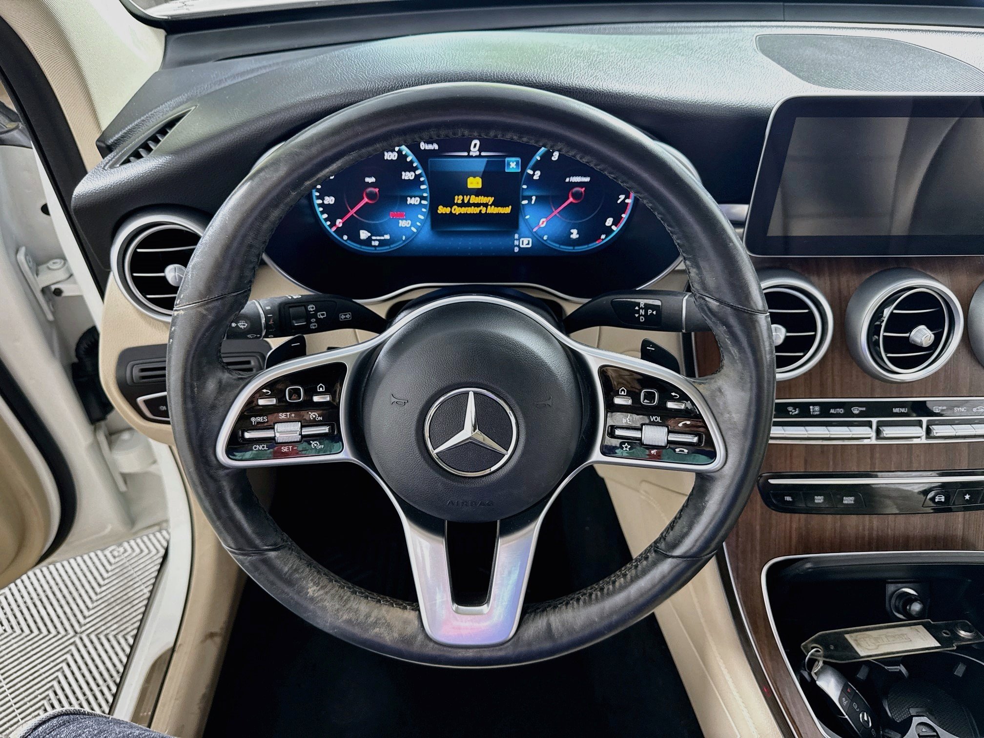 Used 2021 Mercedes-Benz GLC 300 4MATIC image 14