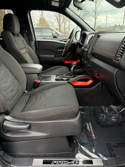 Used 2023 Nissan Frontier PRO-4X w/ Pro Convenience Package image 19
