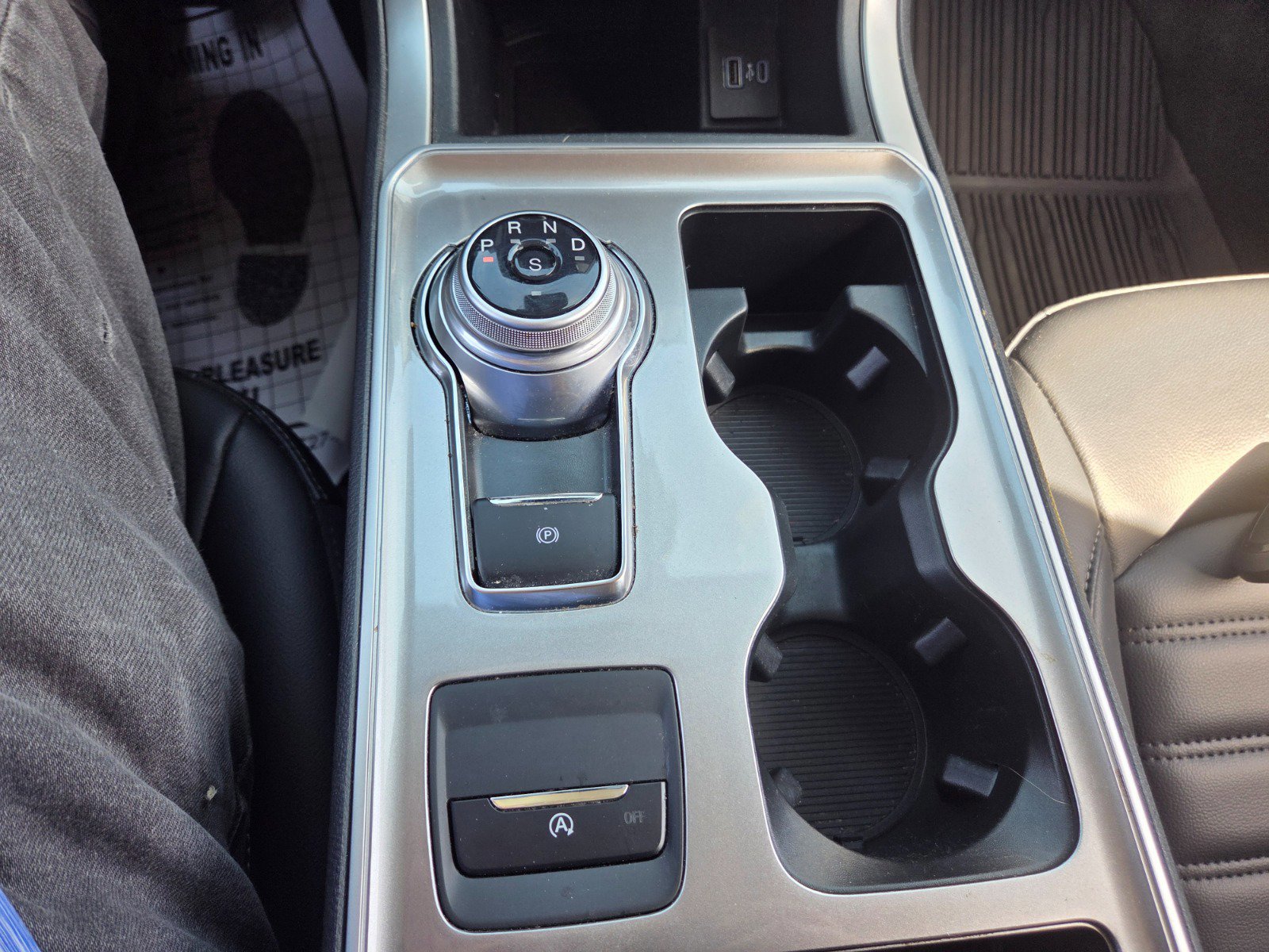 Certified 2024 Ford Edge SEL w/ Convenience Package image 28