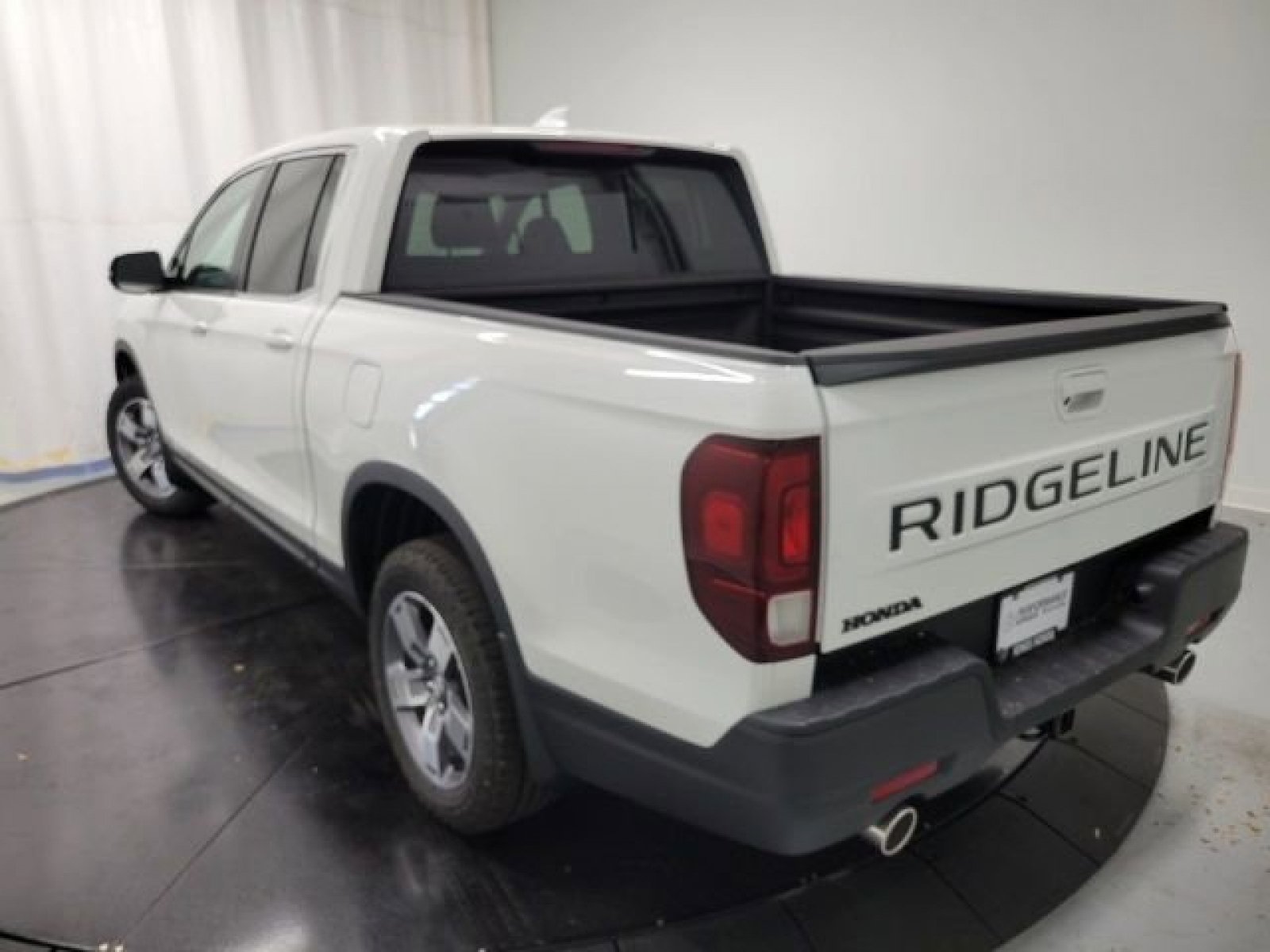 New 2026 Honda Ridgeline RTL image 17