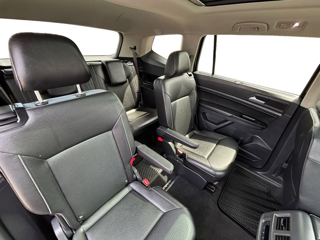 Used 2021 Volkswagen Atlas SEL AWD/4WD image 18