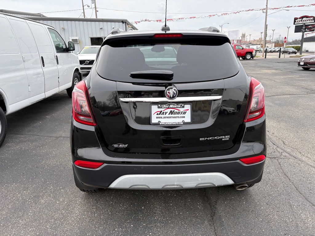 Used 2019 Buick Encore Preferred image 4
