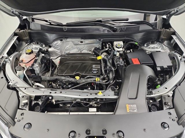 Used 2024 Chevrolet Trax LT image 39