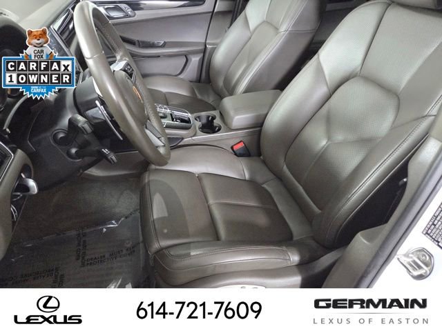 Used 2018 Porsche Macan AWD/4WD image 20