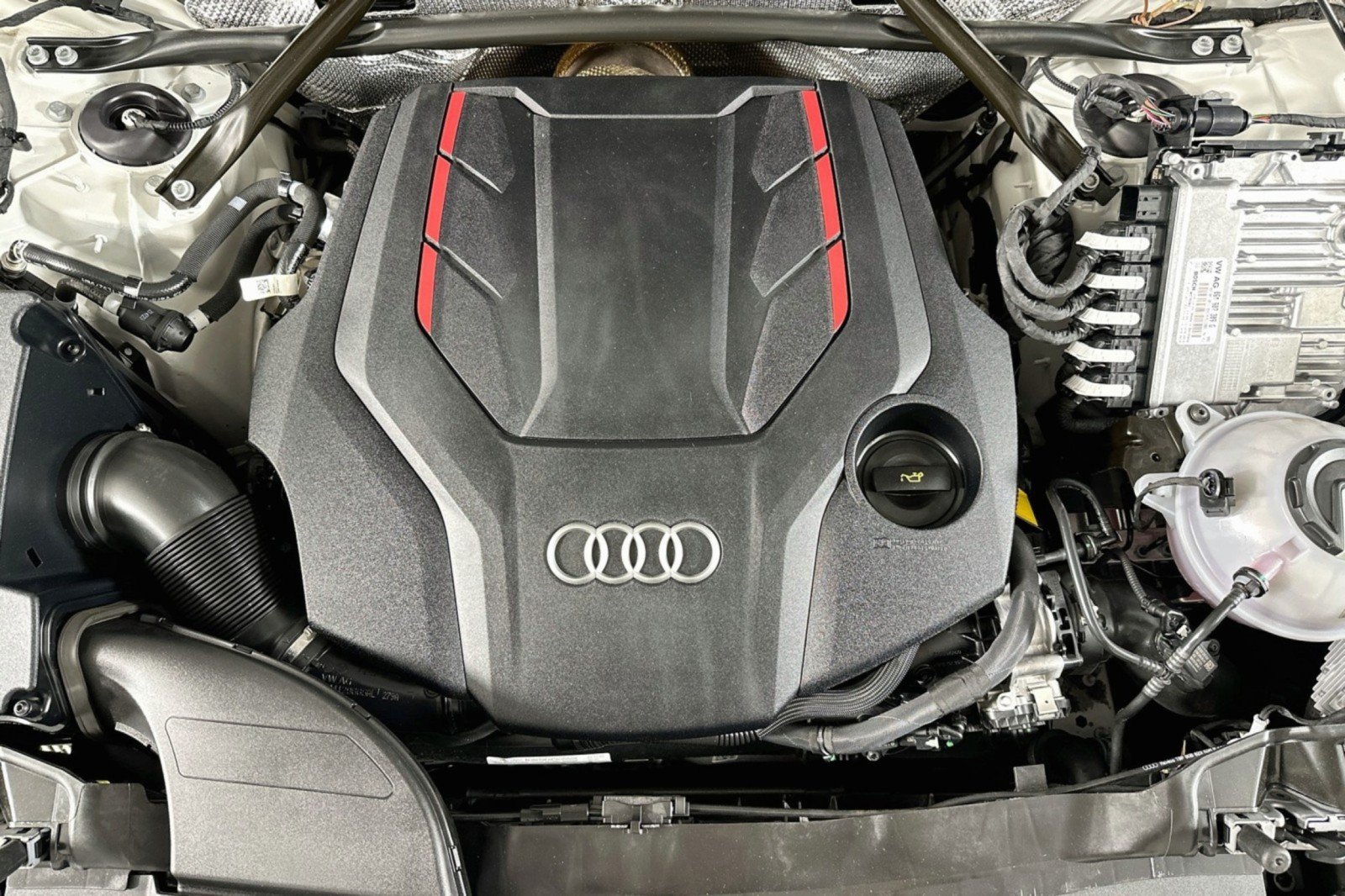 Used 2024 Audi SQ5 Prestige w/ Prestige Package AWD/4WD image 13