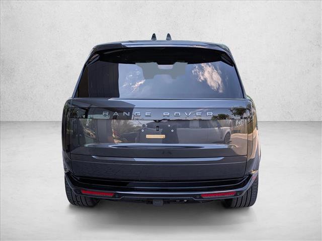 Certified 2024 Land Rover Range Rover Long Wheelbase SE image 7