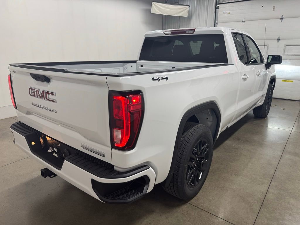 New 2026 GMC Sierra 1500 Elevation image 3