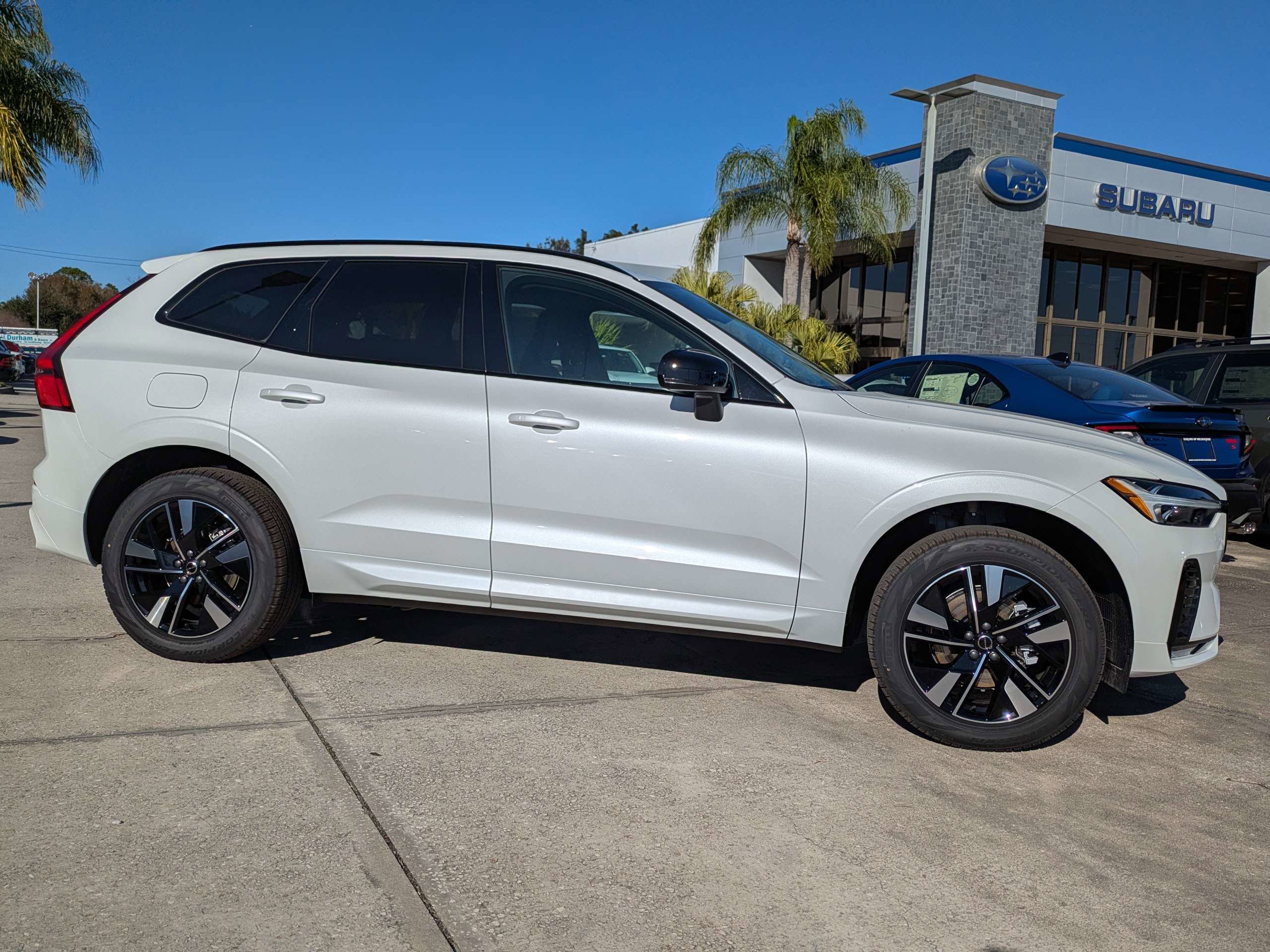 New 2026 Volvo XC60 B5 Core image 3