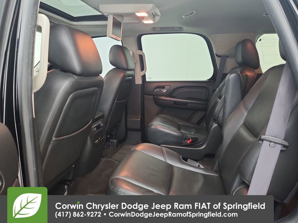 Used 2014 GMC Yukon Denali AWD/4WD image 30