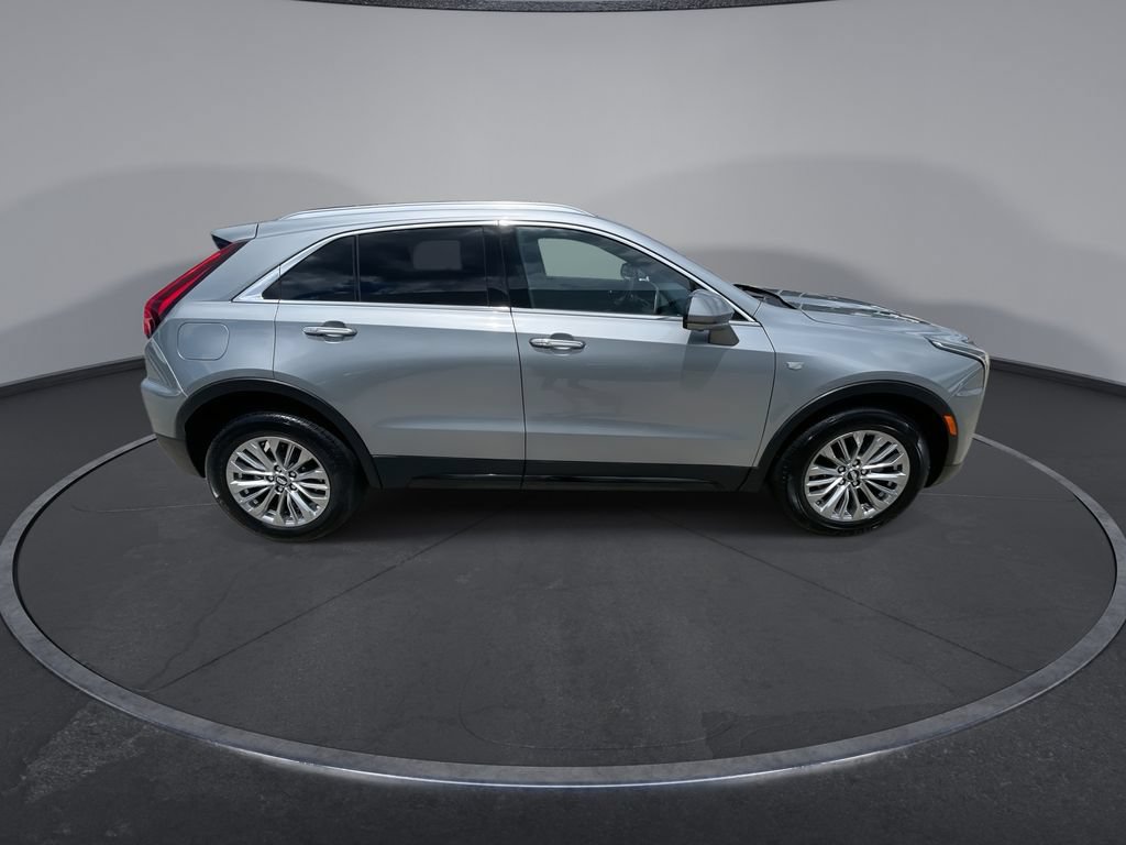 Certified 2025 Cadillac XT4 Premium Luxury FWD image 9