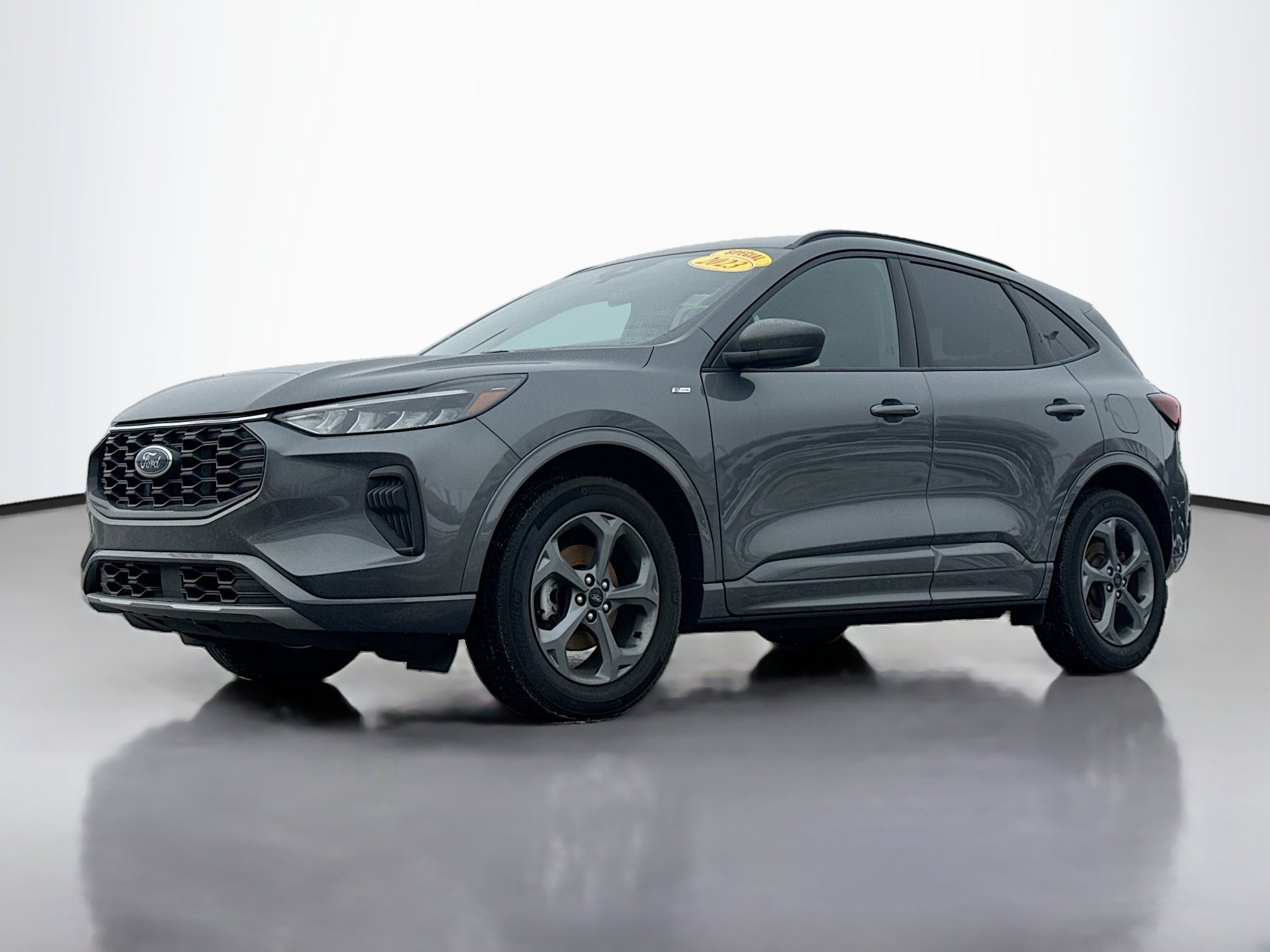 Used 2023 Ford Escape ST-Line w/ Tech Pack #1 image 12