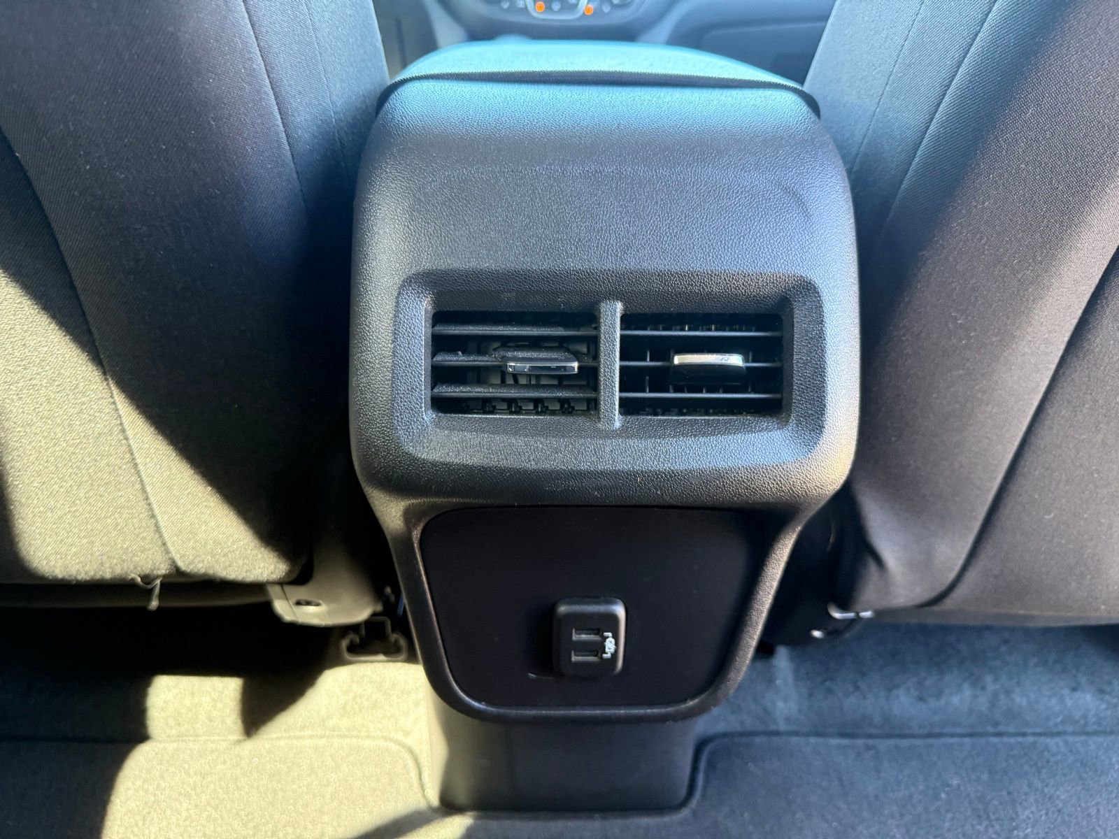 Used 2024 Chevrolet Equinox LT image 35