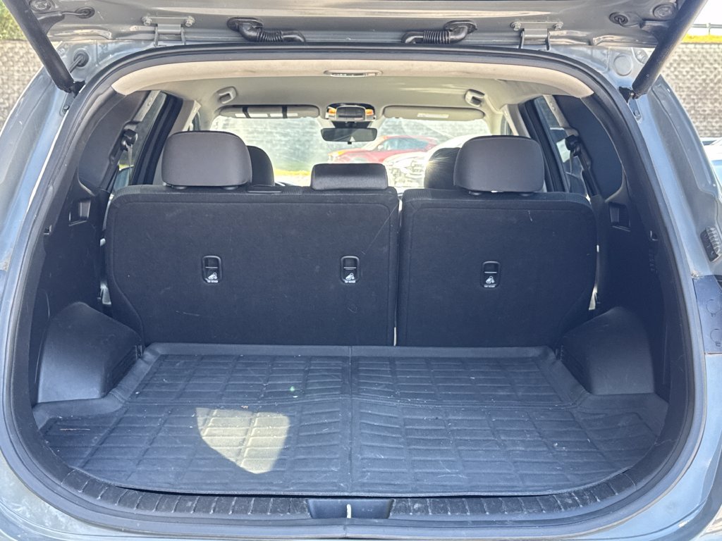 Used 2023 Hyundai Santa Fe SEL AWD/4WD image 12